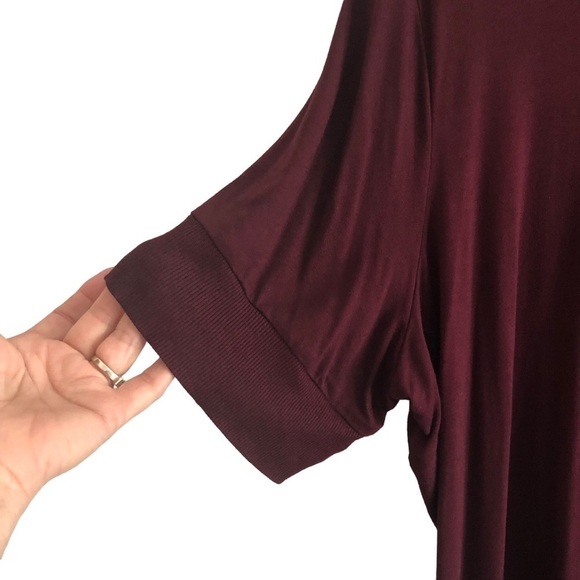 Universal Standard Tunic Maroon Round Neck Short Sleeve Plus 18/20 - Picture 2 of 7